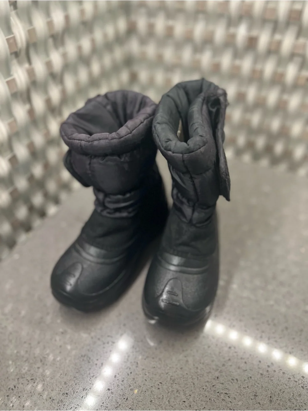 Khombu warm durable